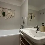 Apartman Bali S Parkovacim Mistem V Centru Mesta České Budějovice