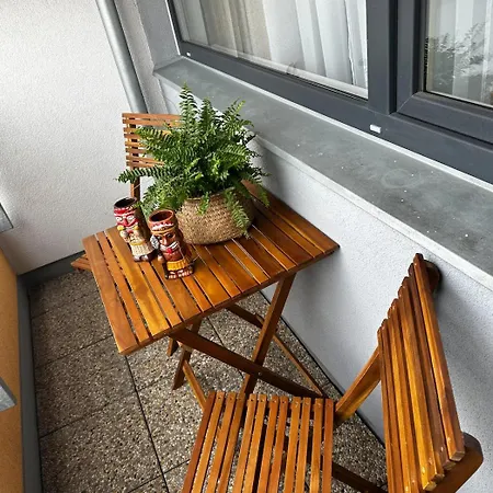 Bali S Parkovacim Mistem V Centru Mesta Czeskie Budziejowice