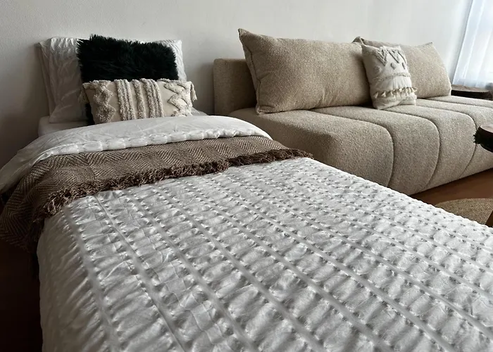 Bali S Parkovacim Mistem V Centru Mesta