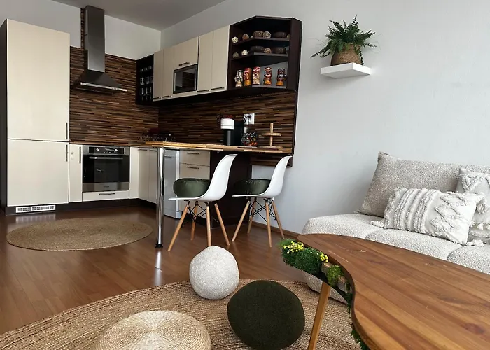 Bali S Parkovacim Mistem V Centru Mesta Apartment